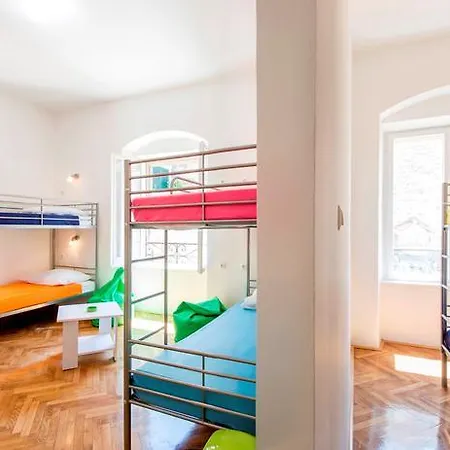 Hostel Downtown