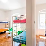 Hostel Downtown